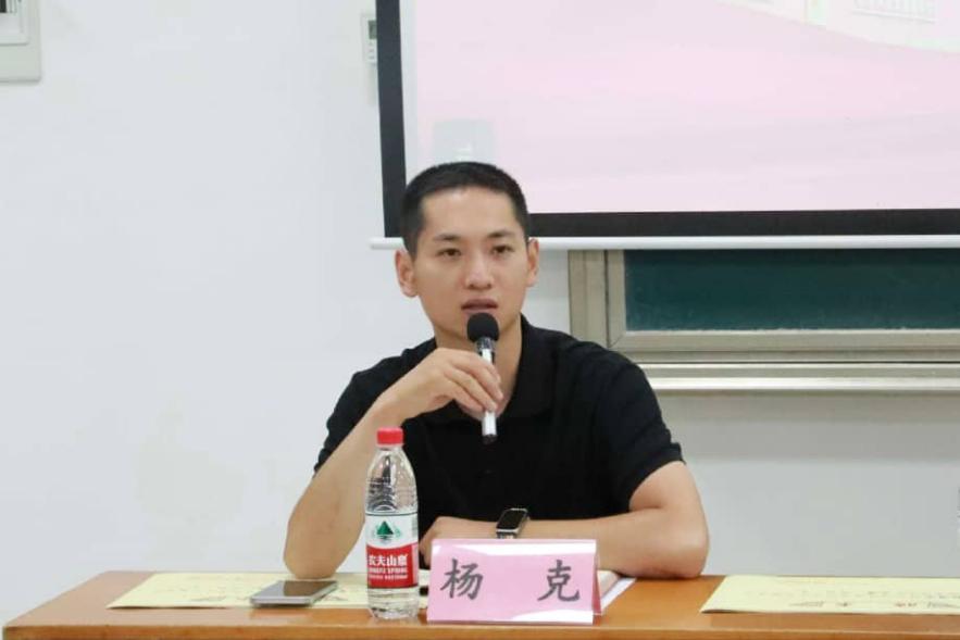 现场直播足球