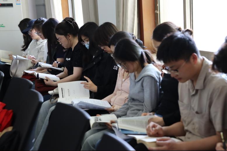 现场直播足球